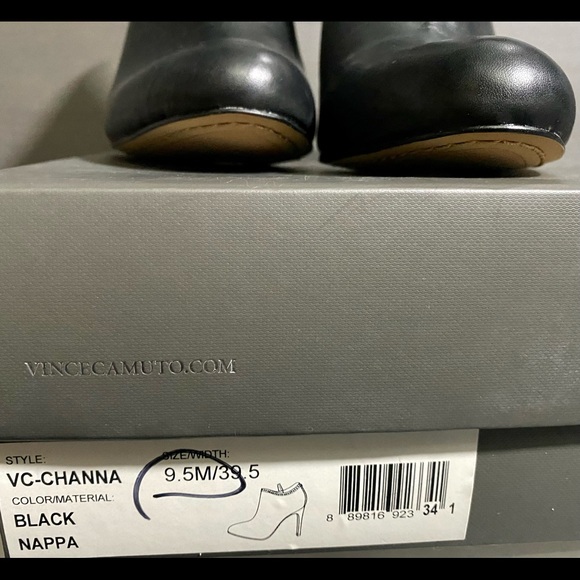 Vince Camuto Channa Bootie - Picture 10 of 10